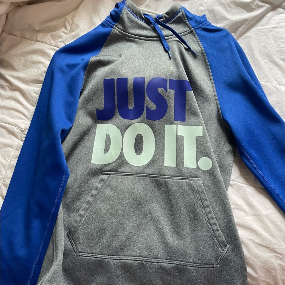 nike hoodie worn once